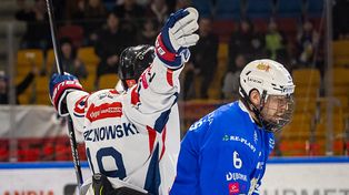 Wielkie emocje na Tor-Torze. Hokeiści KH Energi Toruń pokonali Unię 2:1