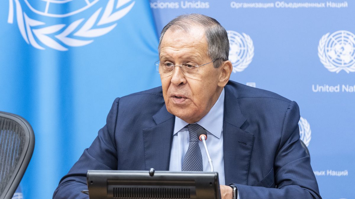 Rosyjskiej delegacji na szczycie G20 będzie przewodniczył szef MSZ Siergiej Ławrow