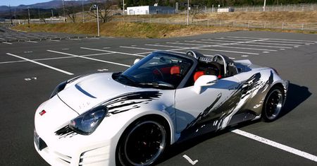 Toyota MR2 - hybryda w ciele poczciwego staruszka