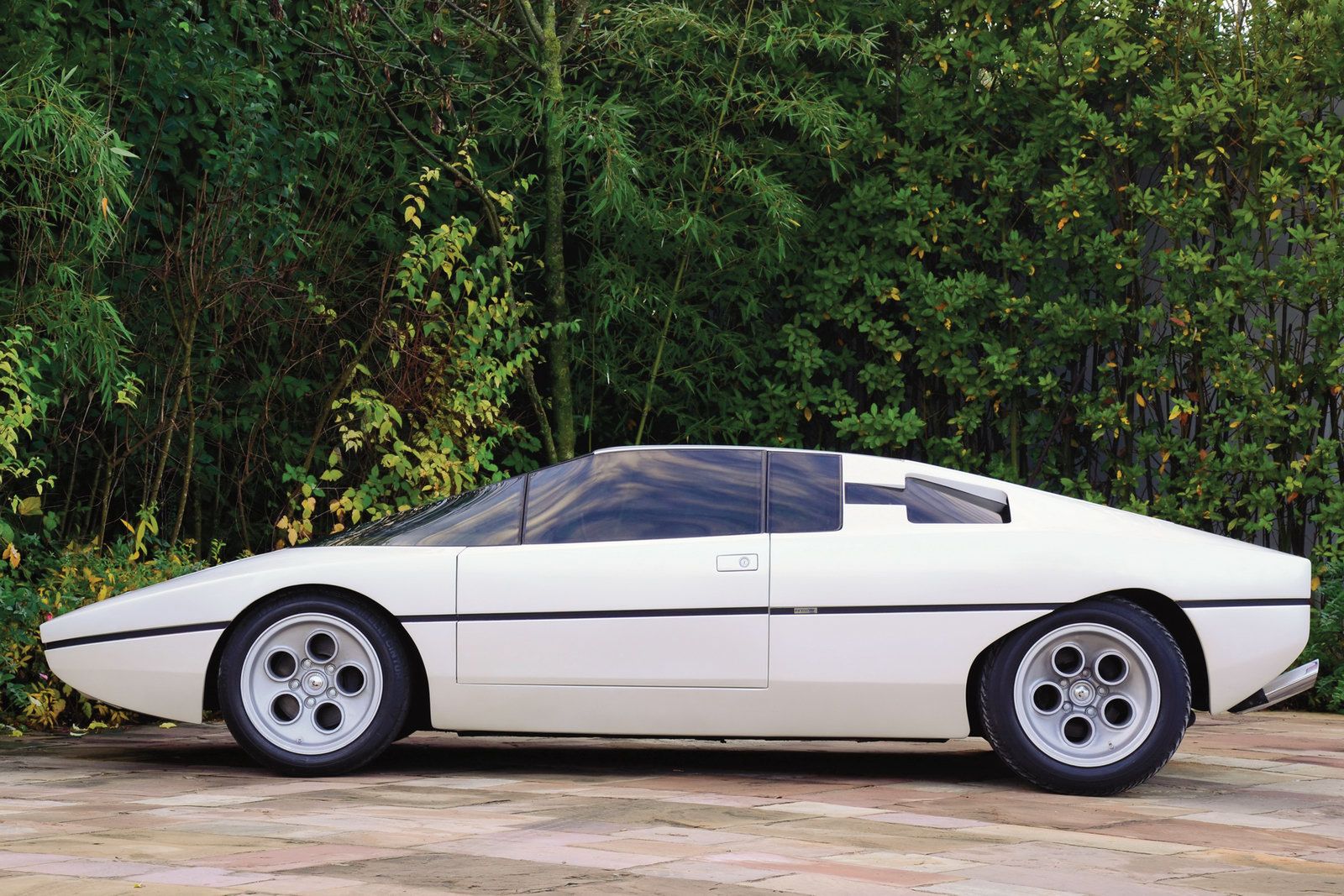 Lamborghini Bravo