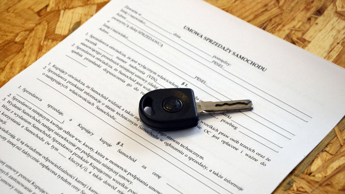 Umowa sprzedaży samochodu