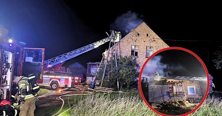 Pożar budynku wielorodzinnego w Sokołowie Budzyńskim. 12 osób ewakuowało się przed przybyciem straży pożarnej
