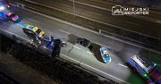 Niegów: Kierująca Audi wjechała w Dodge’a. Trasa S8 była zablokowana