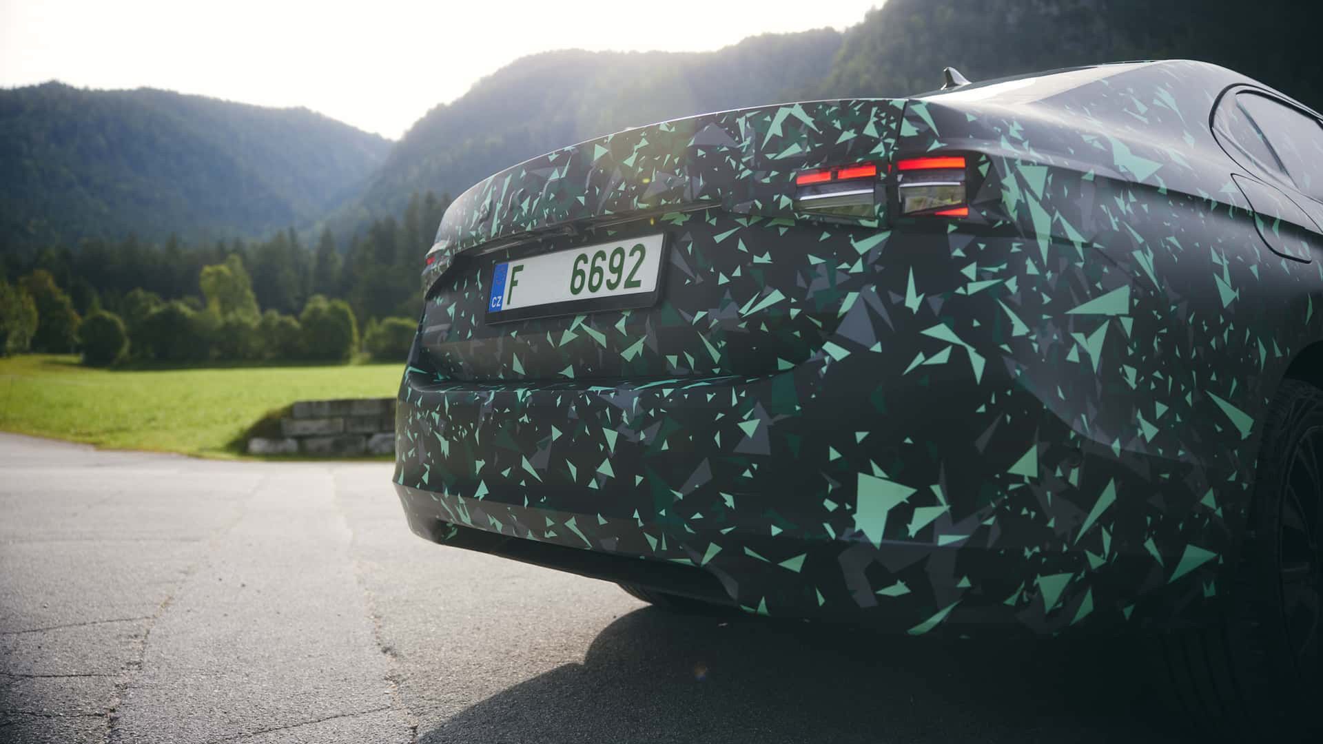Nowa Škoda Superb