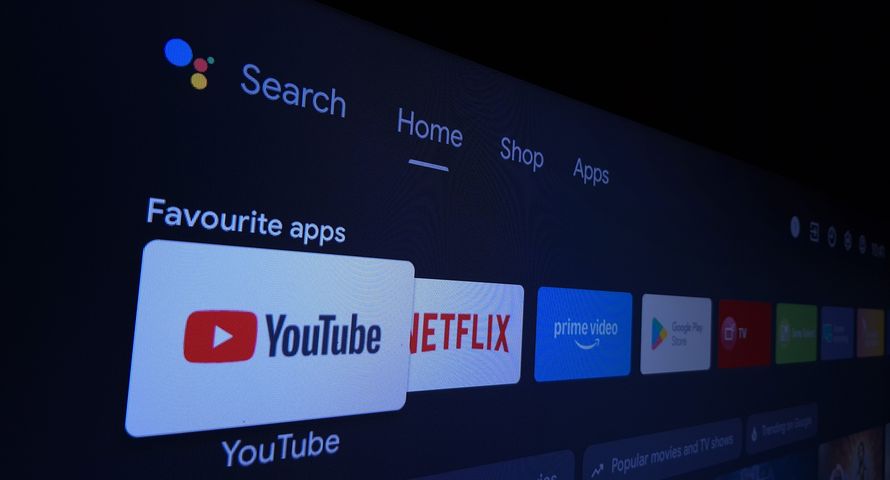 YouTube wyprzedza Netfliksa. Przyciąga internautów na dłużej