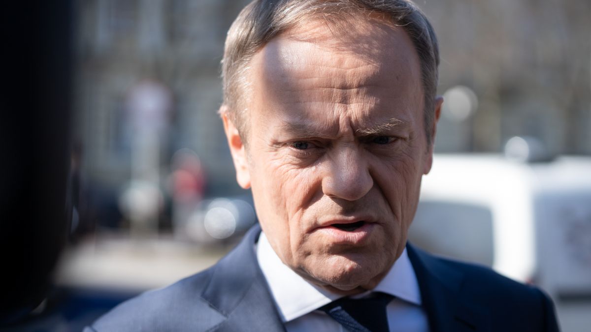 Donald Tusk (PO) after the government's meeting with opposition politicians, at the Chancellery in Warsaw, Poland, on March 21, 2022 (Photo by Mateusz Wlodarczyk/NurPhoto via Getty Images)