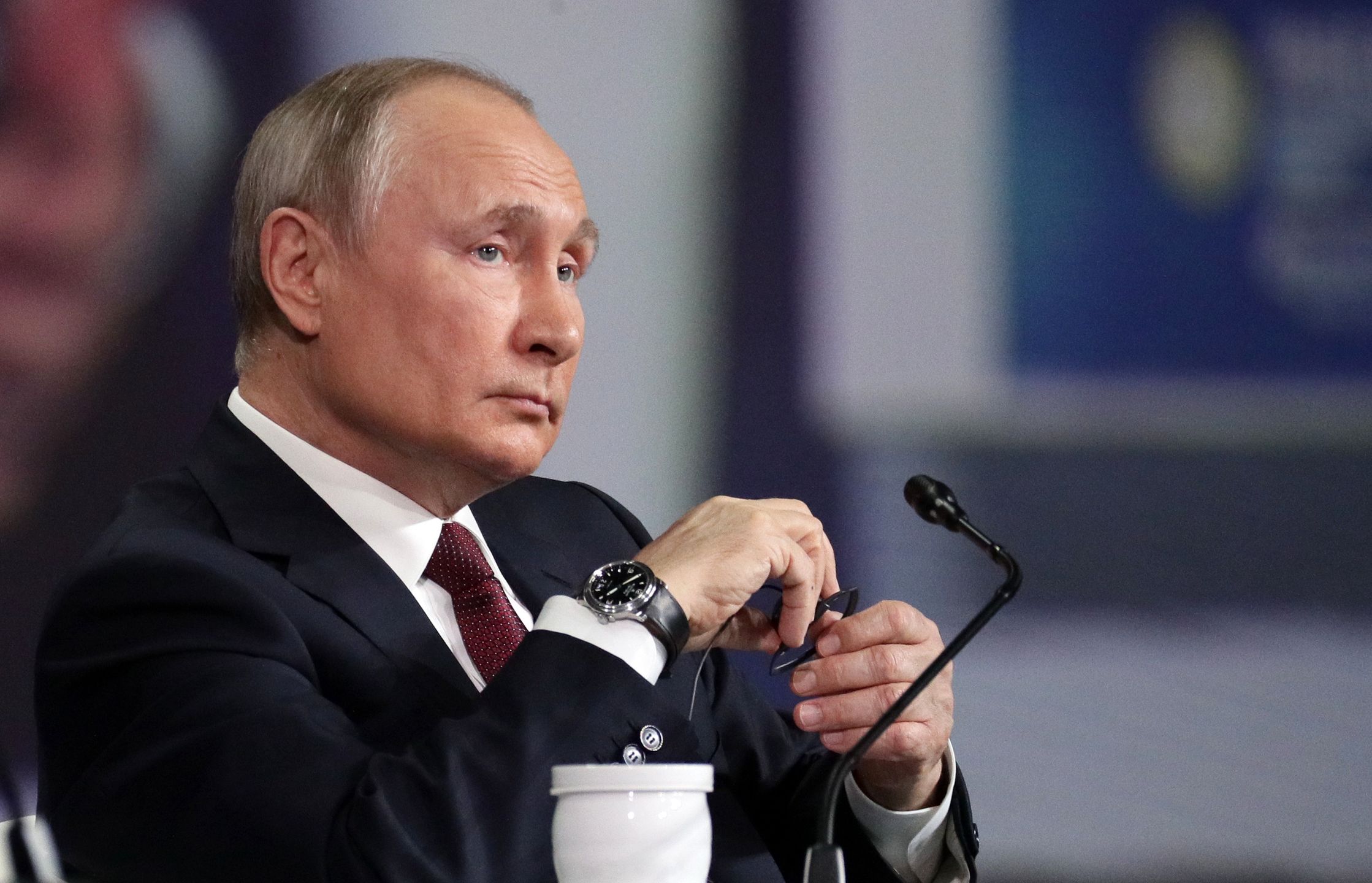 Władimir Putin zaprasza na szczepienia do Rosji.