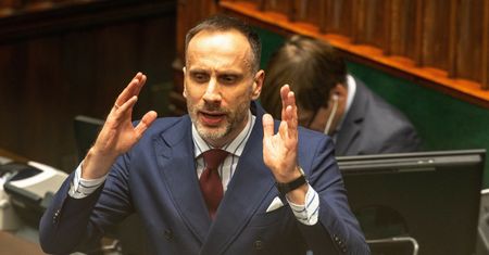 Wrzucił zdjęcie Romanowskiego ze szpitala. Kowalski się tłumaczy
