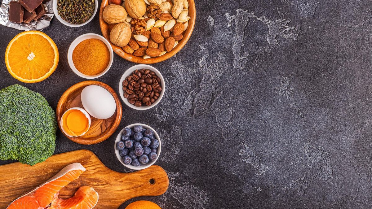 Dieta MIND to sposób odżywiania, który ma na celu poprawę funkcjonowania mózgu i układu nerwowego.