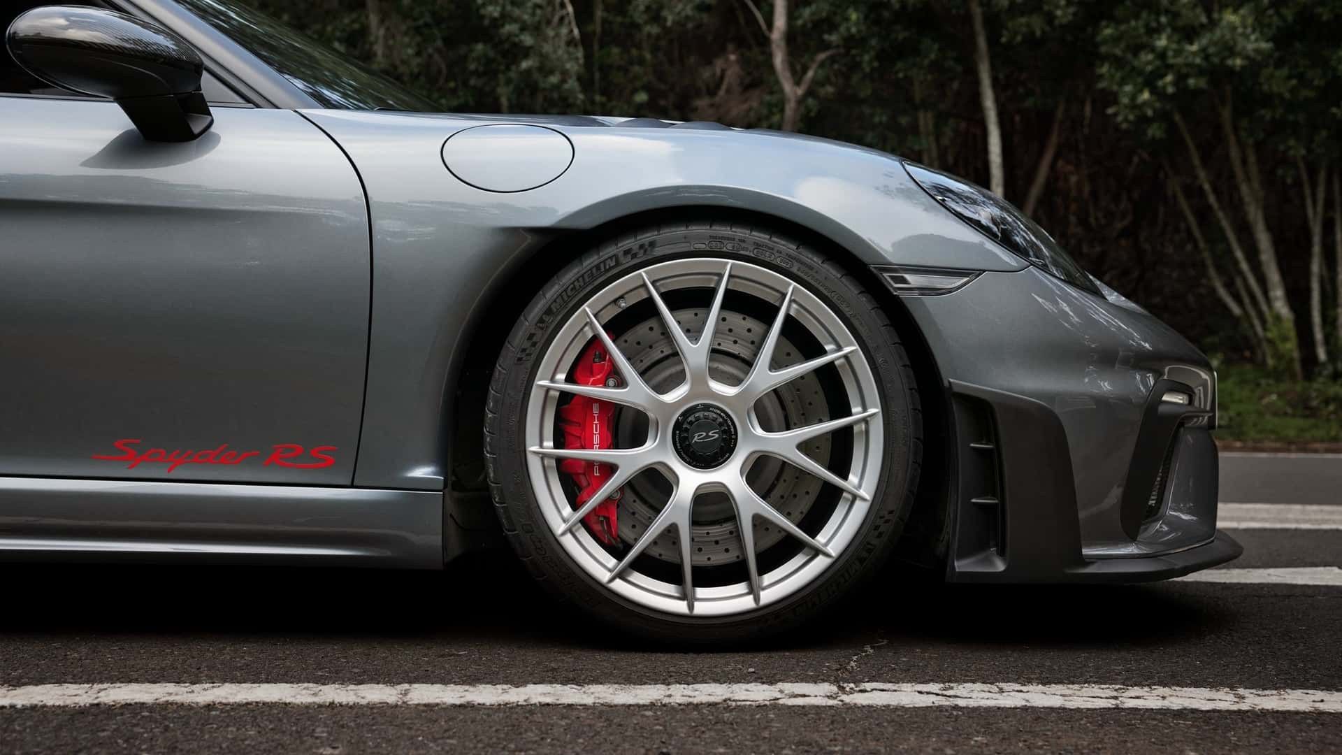 Porsche 718 Spyder RS