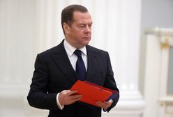 Miedwiediew chce wprowadzenia "specjalnych zasad wojny"