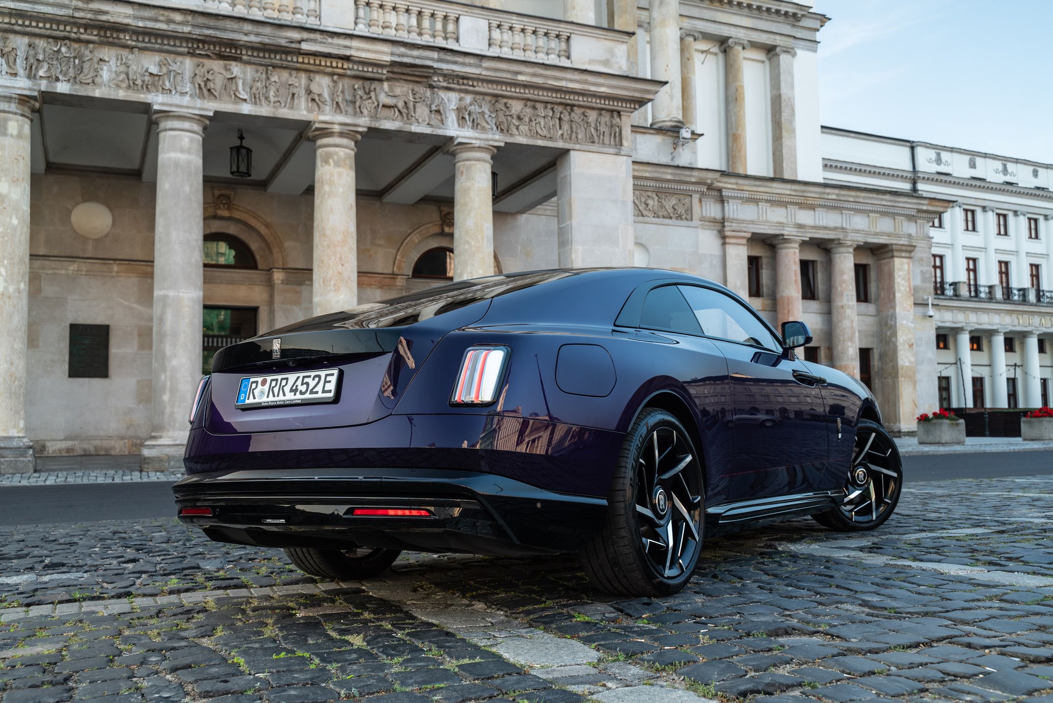 Rolls-Royce Spectre Black Badge