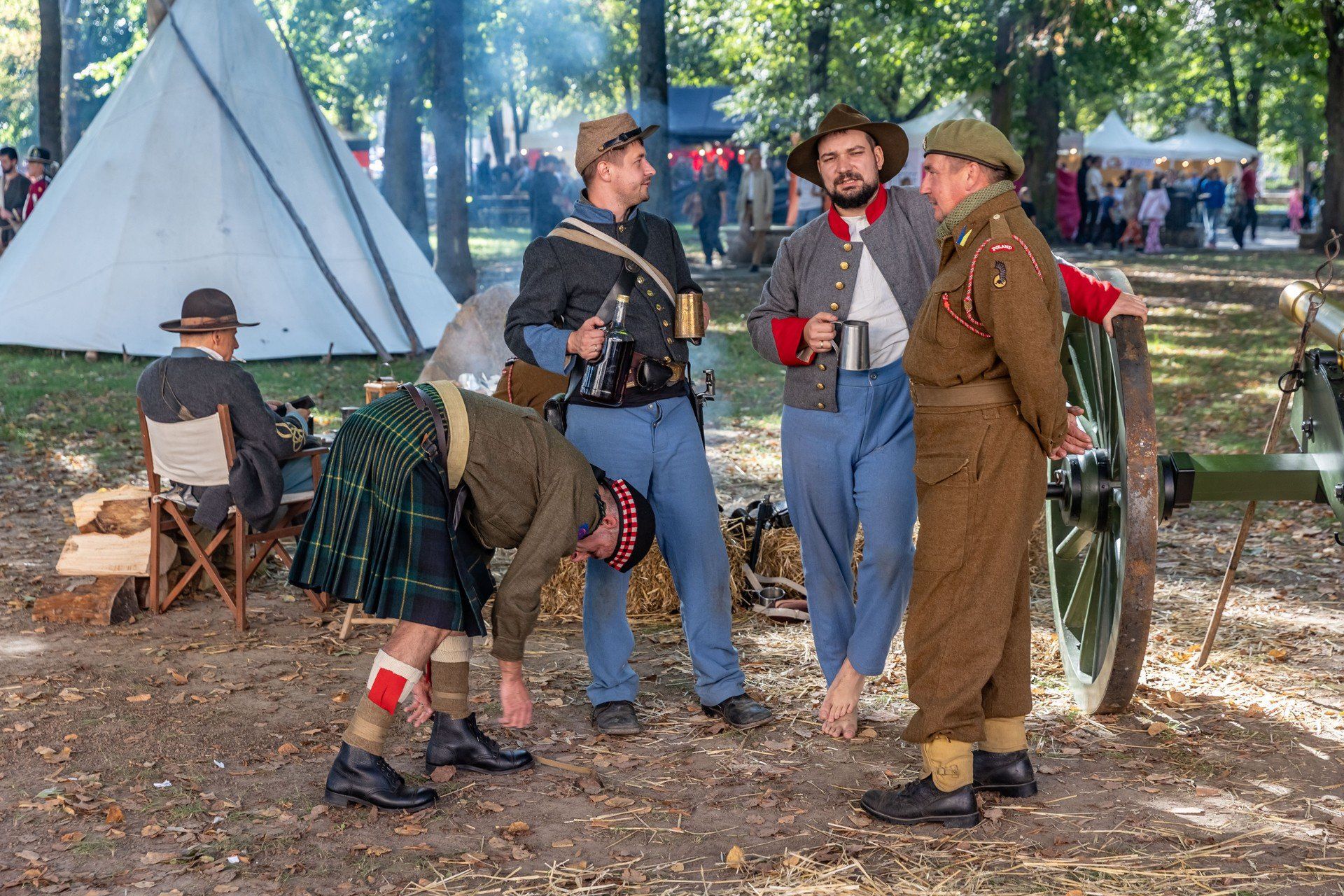 Pola Chwały 2025. W Niepołomicach jak co roku swoje święto mają miłośnicy historii i militariów