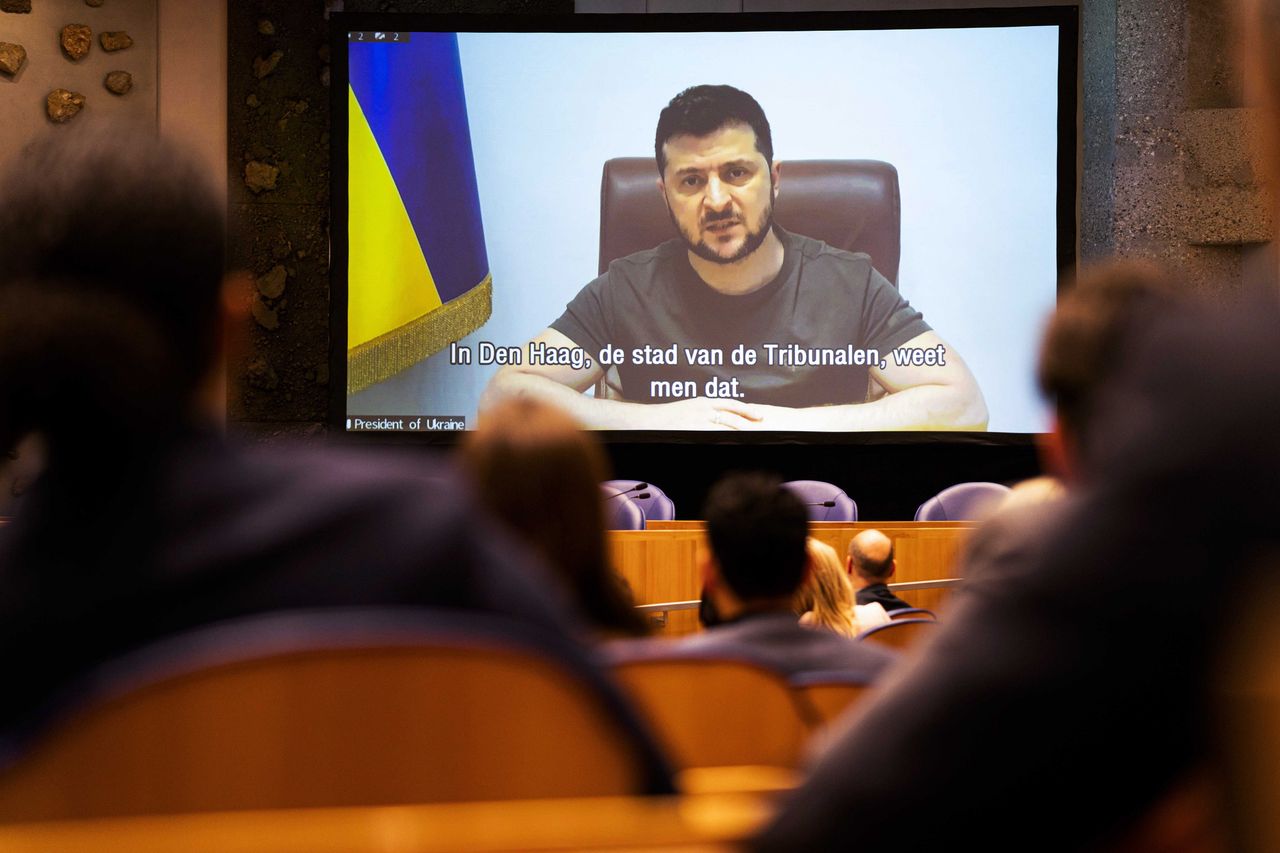 Negocjacje Ukraina-Rosja. Dociskają Zełenskiego