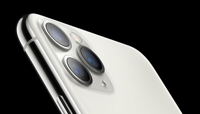 iPhone 11 Pro - moduł aparatu