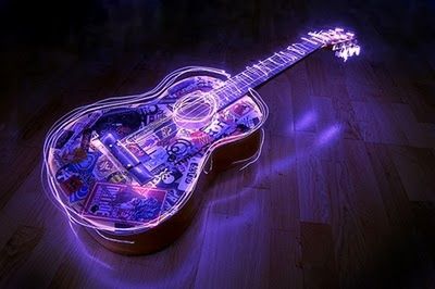 25 najdziwniejszych gitar [cz. 2] 13