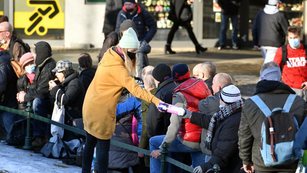 Miliony Polaków potrzebują każdego dnia pomocy