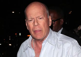 Bruce Willis na nowych zdjęciach. Aktor zauważony podczas przejażdżki samochodem