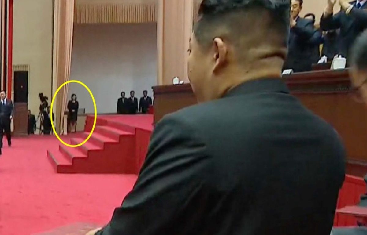 Wszyscy zwrócili na nią uwagę. Tajemnicza kobieta u boku Kim Dzong Una