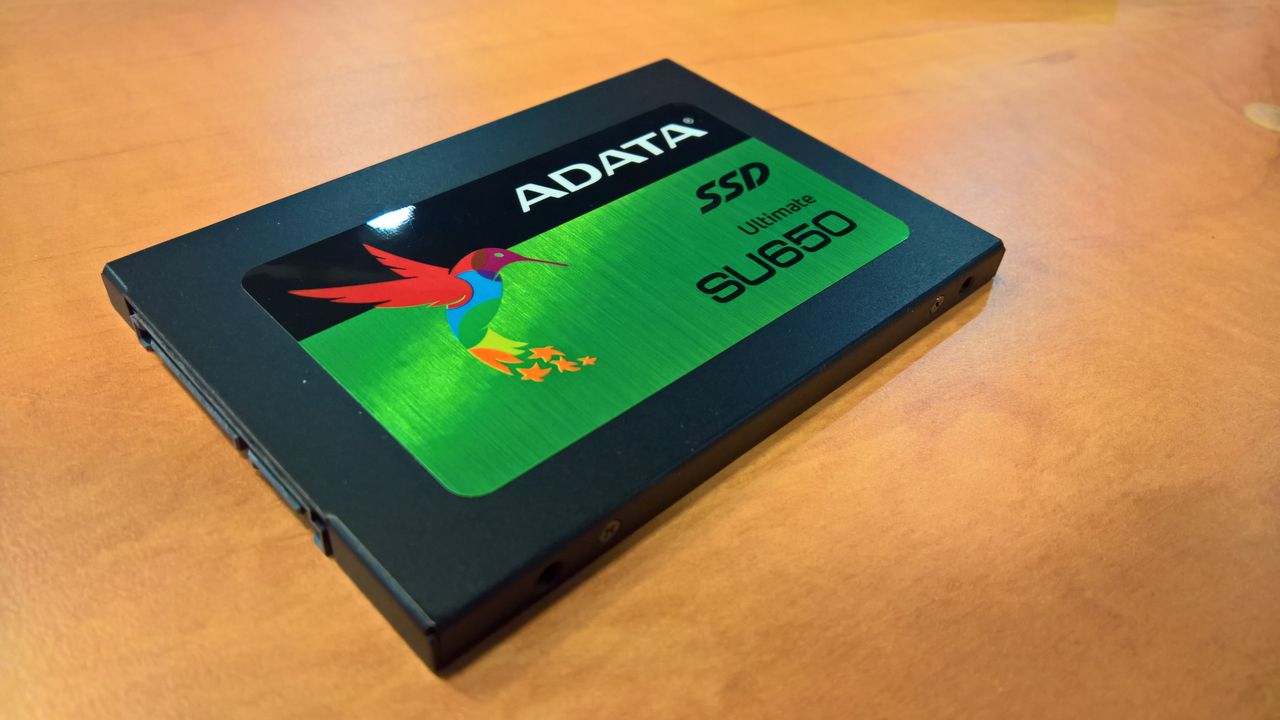 Okiem Pangrysa, czyli ADATA Ultimate SU650 240 GB... i ADATA ED600 USB3.1