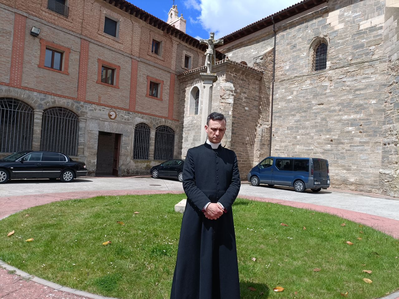 The spokesperson for the Poor Clare Sisters from the Belorado monastery accused the present Church of being created "by fraudsters who dedicate themselves to taking over property, deceiving people, and ruining thousands of lives"