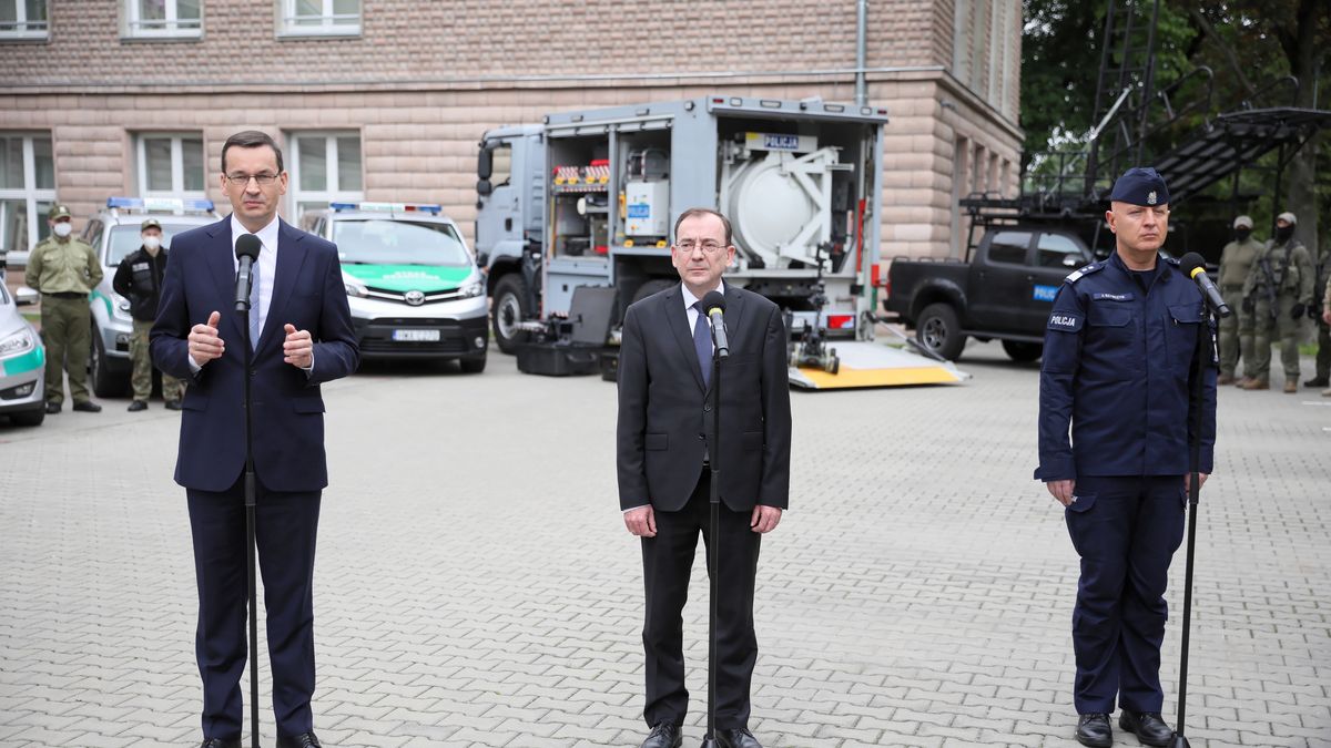 Udaremniony wielki przemyt. Przy okazji minister powiedział o dodatkach dla mundurowych