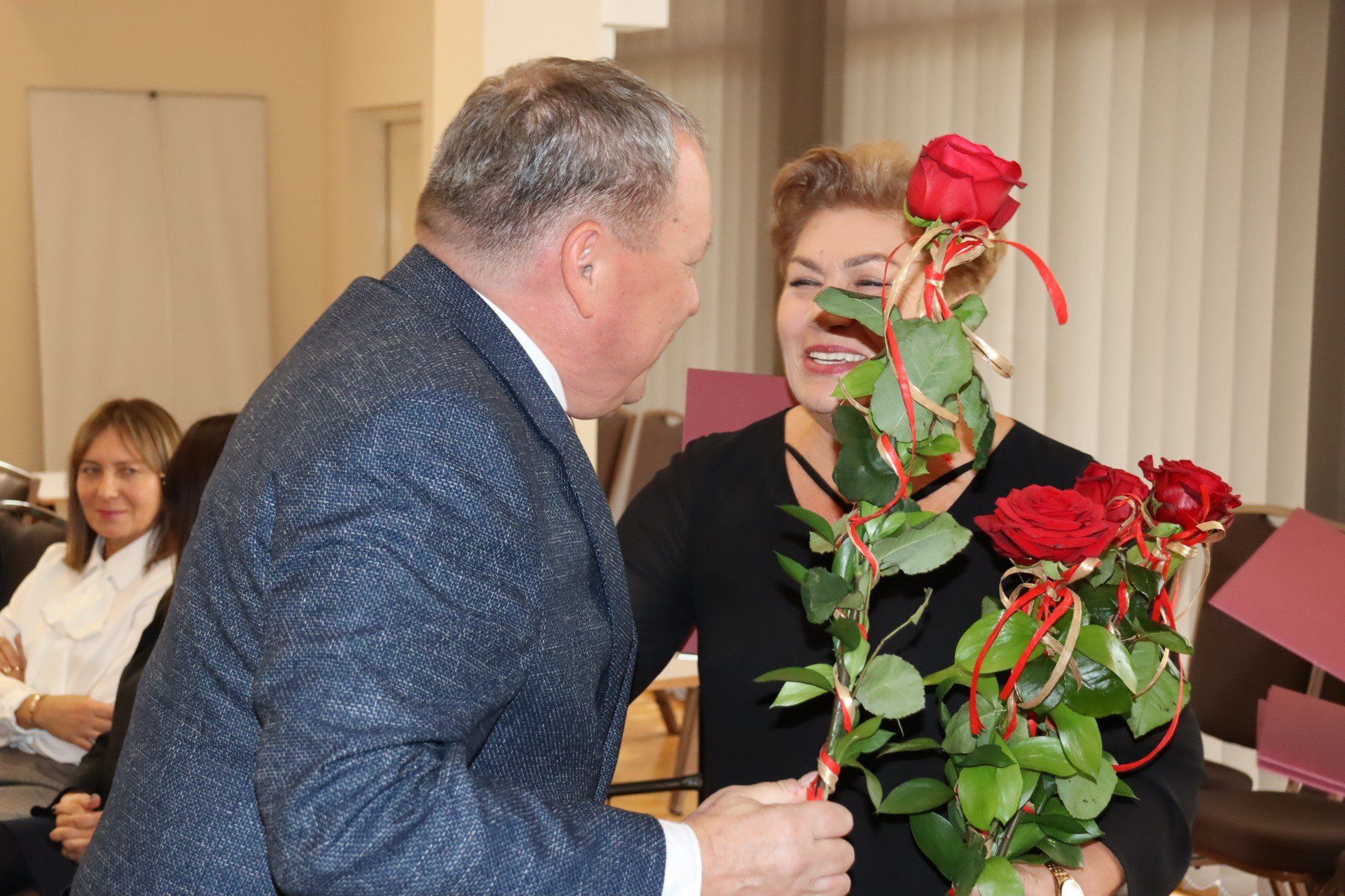 Dzień Nauczyciela 2025. Ci nauczyciele i dyrektorzy otrzymali nagrody burmistrza