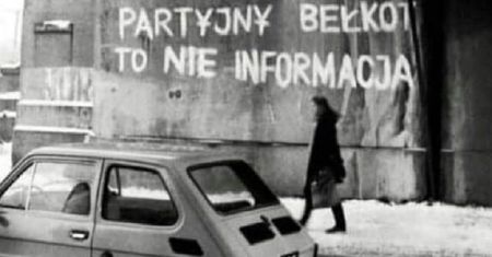 Media bez wyboru. W Poznaniu wrócił napis ze stanu wojennego