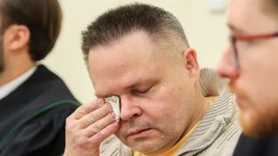 Zastrzyki w prącie i badania seksuologiczne. Tak traktowali "Skórę"