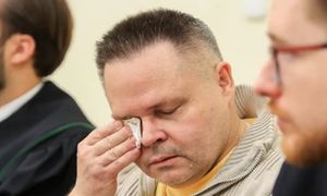 Zastrzyki w prącie i badania seksuologiczne. Tak traktowali "Skórę"