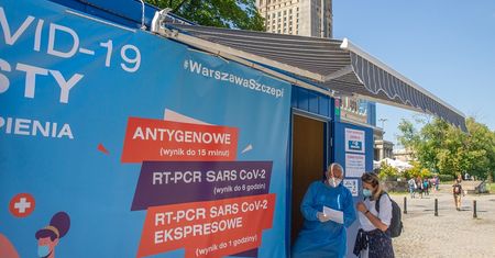 Warszawa. Ostatni szansa na szczepienia w zoo i na skwerze Hoovera