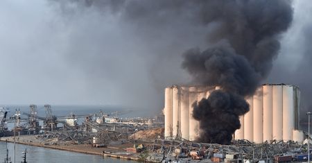 Potężna eksplozja w Bejrucie. "Straciłem słuch, w moim aucie wypadły szyby"