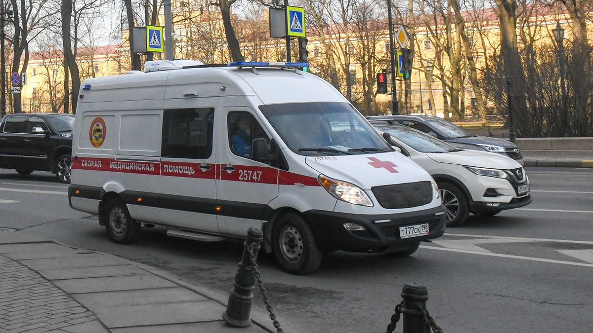 Rosyjska karetka w rejonie Petersburga.