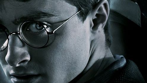 Mrok na stałe zagościł na plakatach Harry'ego Pottera 1