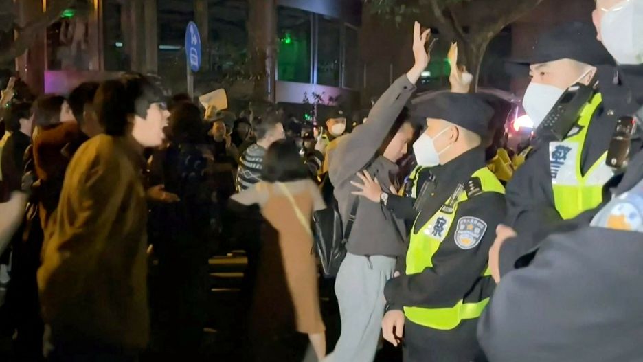 "Zero COVID". Chińczycy protestują przeciwko restrykcjom