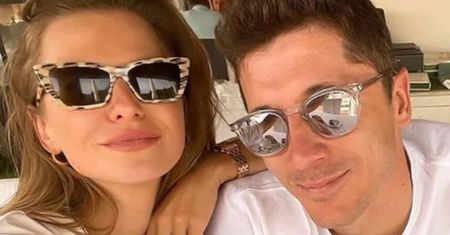 Anna Lewandowska chwali się OGROMNYM BUKIETEM od Roberta: "Nie wiem, kto tęskni bardziej"