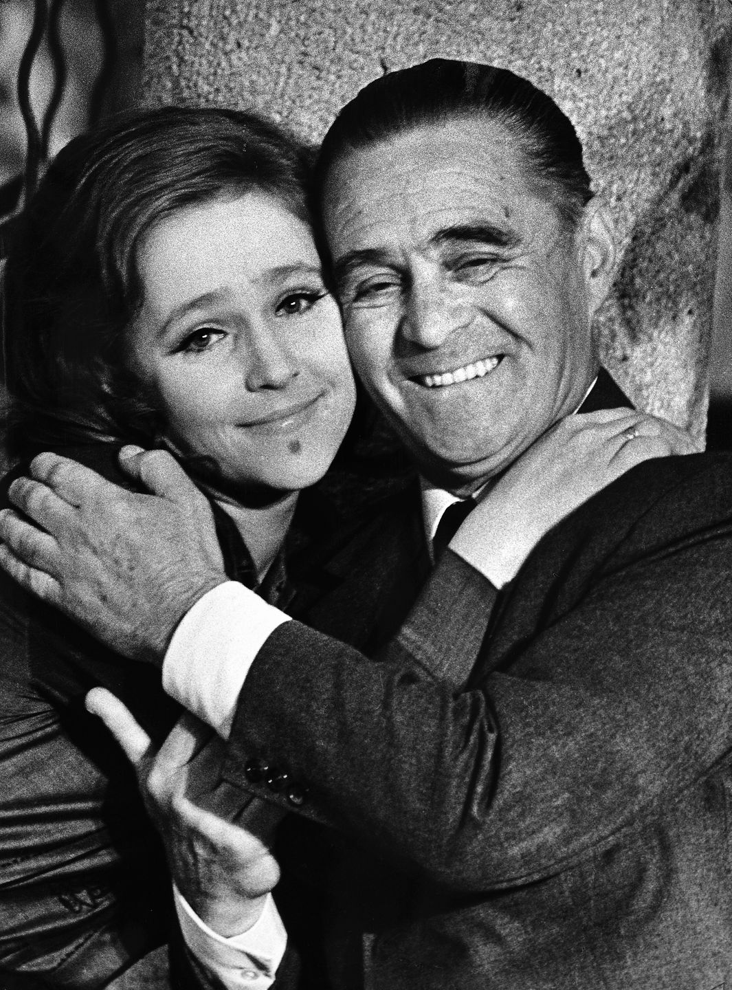 Anita Dymszowna Adolf Dymszalata 70, Anita Dymszowna, Adolf Dymsza.,Image: 427764606, License: Rights-managed, Restrictions: UWAGA!!! Cena minimalna dla publikacji w prasie i ksiazkach - 200 PLN xxxx, Model Release: no, Credit line: Jerzy Plonski / RSW / ForumJerzy Plonski / RSW / Forumhistoria, historyczne, prl, polska ludowa, aktor, archiwum, archiwalne, lata 70, show biz, polska rzeczpospolita ludowa, portret, category_code_hist, category_code_pro, category_code_ent