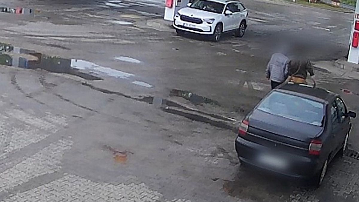 .