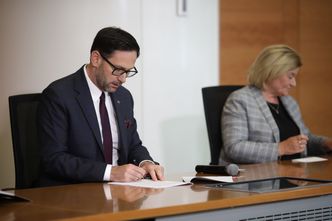 Fuzja Lotosu z PKN Orlen. Akcjonariusze poparli połączenie