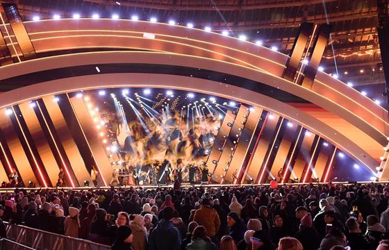 Samorządy hojnie łożą na telewizyjne sylwestry