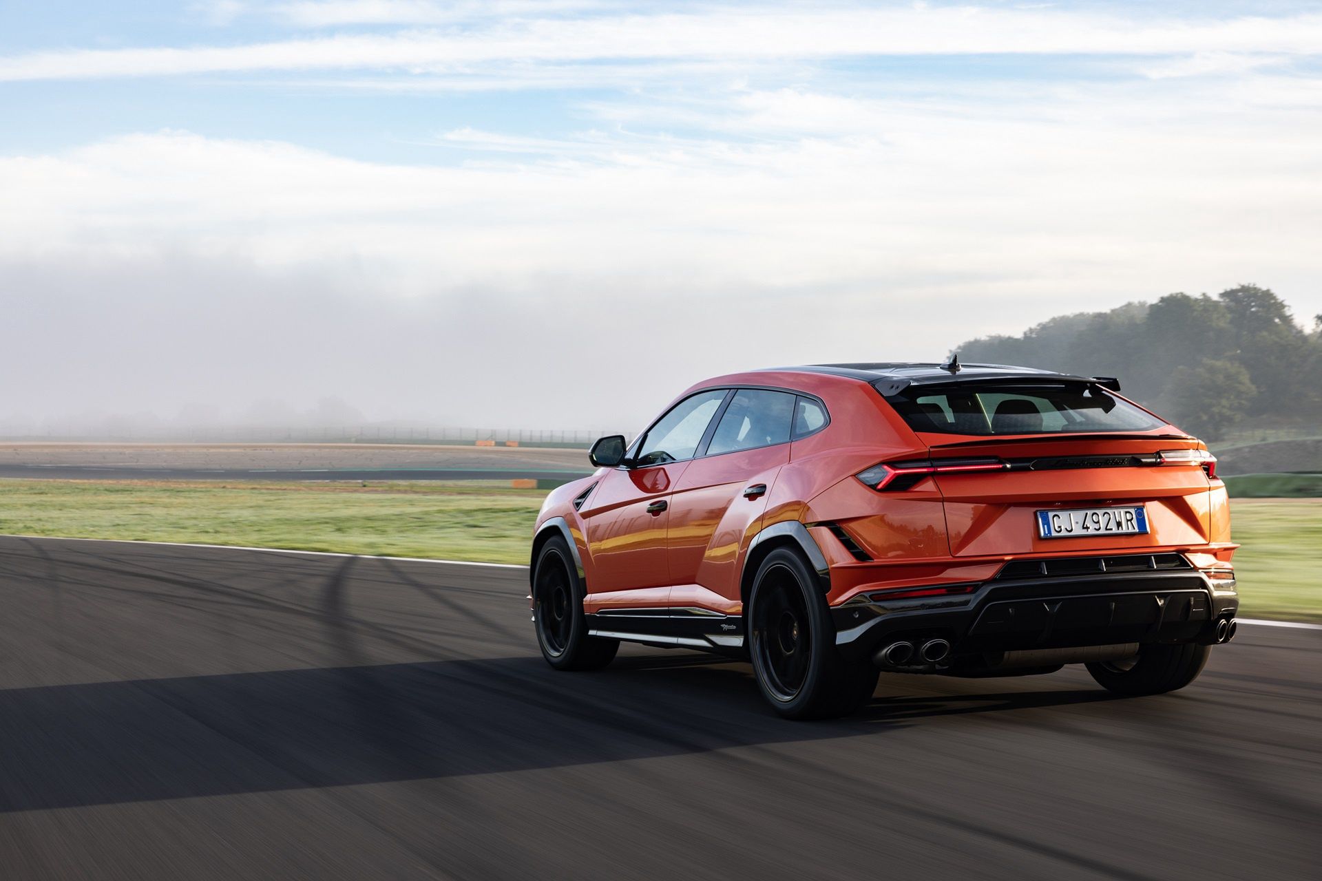 Lamborghini Urus Performante (2023)