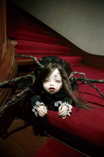 Midori Hayashi tworzy lalki będące inspiracją dla postaci Momo