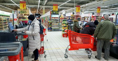 Niemcy ostrzegają: Może brakować papieru toaletowego. Efekt wojny w Ukrainie