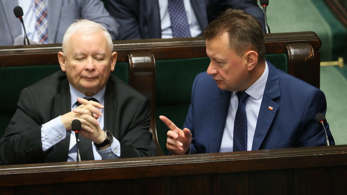 57. posiedzenie Sejmu IX kadencji
23.06.2022 Warszawa Sejm 57. posiedzenie Sejmu IX kadencji
Fot. Andrzej Iwanczuk/REPORTER
n/z: Jaroslaw Kaczynski, Mariusz Blaszczak
Andrzej Iwanczuk/REPORTER
