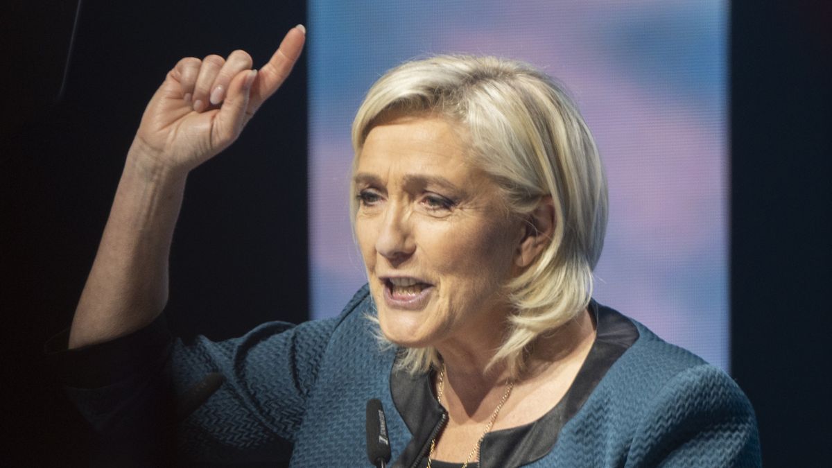 Marine Le Pen privately.  He has two divorces below his belt.  He lives with a girl