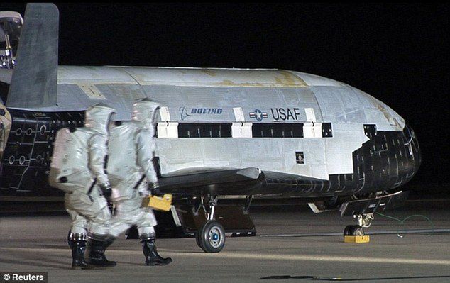 Supertajny X-37B od roku krąży na orbicie i nikt nie wie, co tam właściwie robi 4