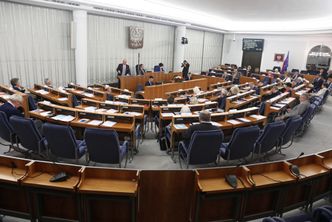 Tarcza 4.0 z ponad setką senackich poprawek. Ustawa wróci teraz do Sejmu