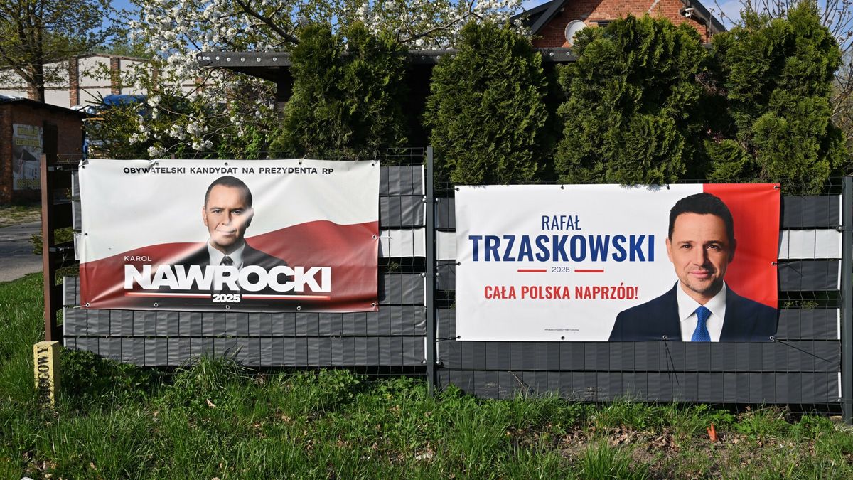 Plakaty wyborcze 202520.04.2025 Gdansk Kampania wyborcza prezydencka 2025 plakaty wyborczeFot. Wojciech Strozyk/REPORTERN/z: plakat Rafal Trzaskowski Karol NawrockiWojciech Strozyk/REPORTER