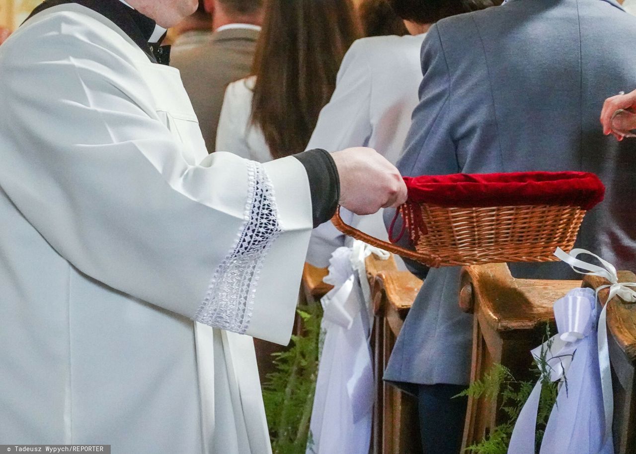 Księża seniorzy żyją w bogactwie? Oto ich emerytury