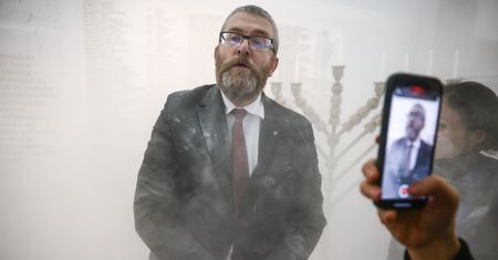 Braun brnie i chce wrócić na posiedzenie. Złożył odwołanie